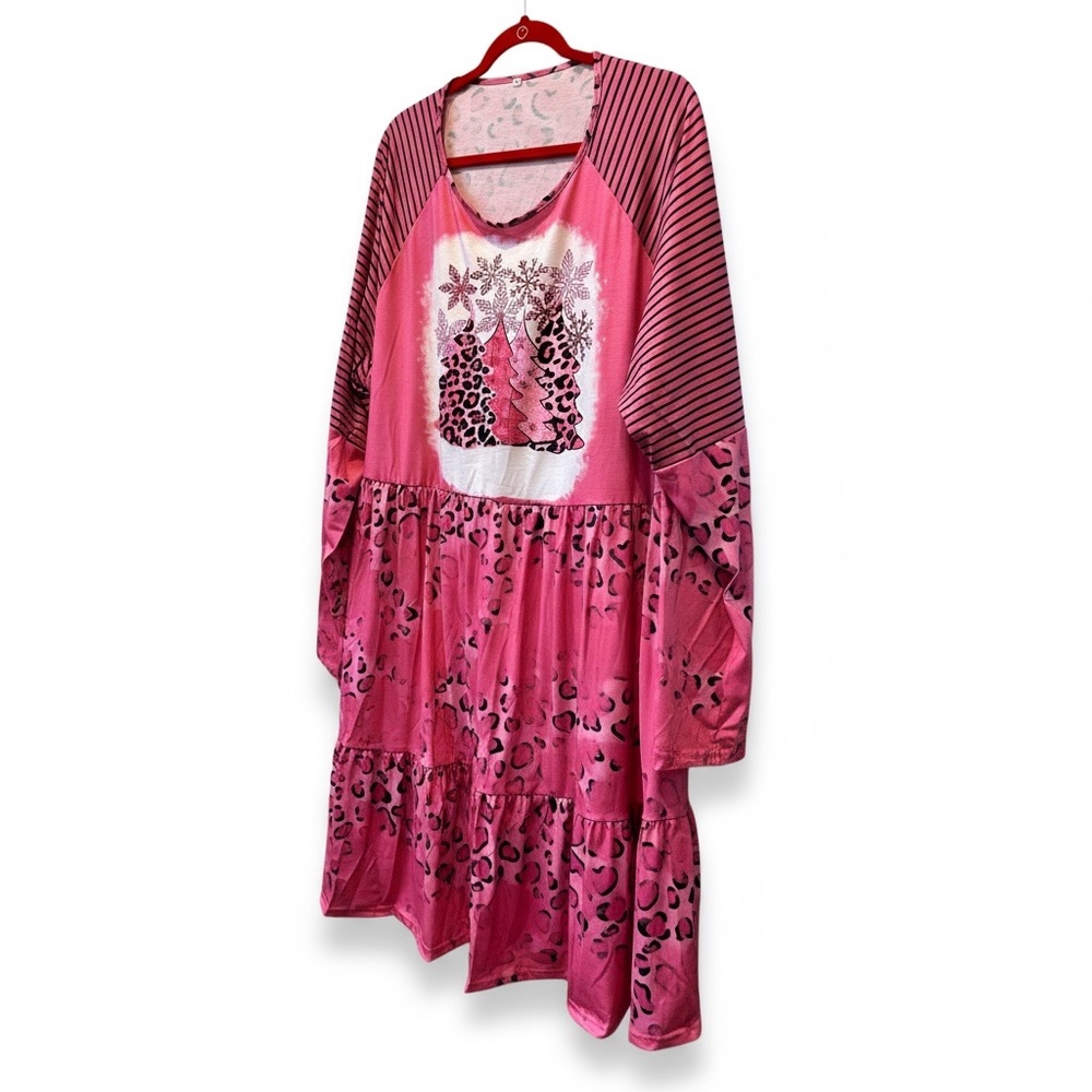 Pink Leopard Christmas Tree Dress 4X | Cozy Holiday Vibes NWOT - Picture 3 of 15